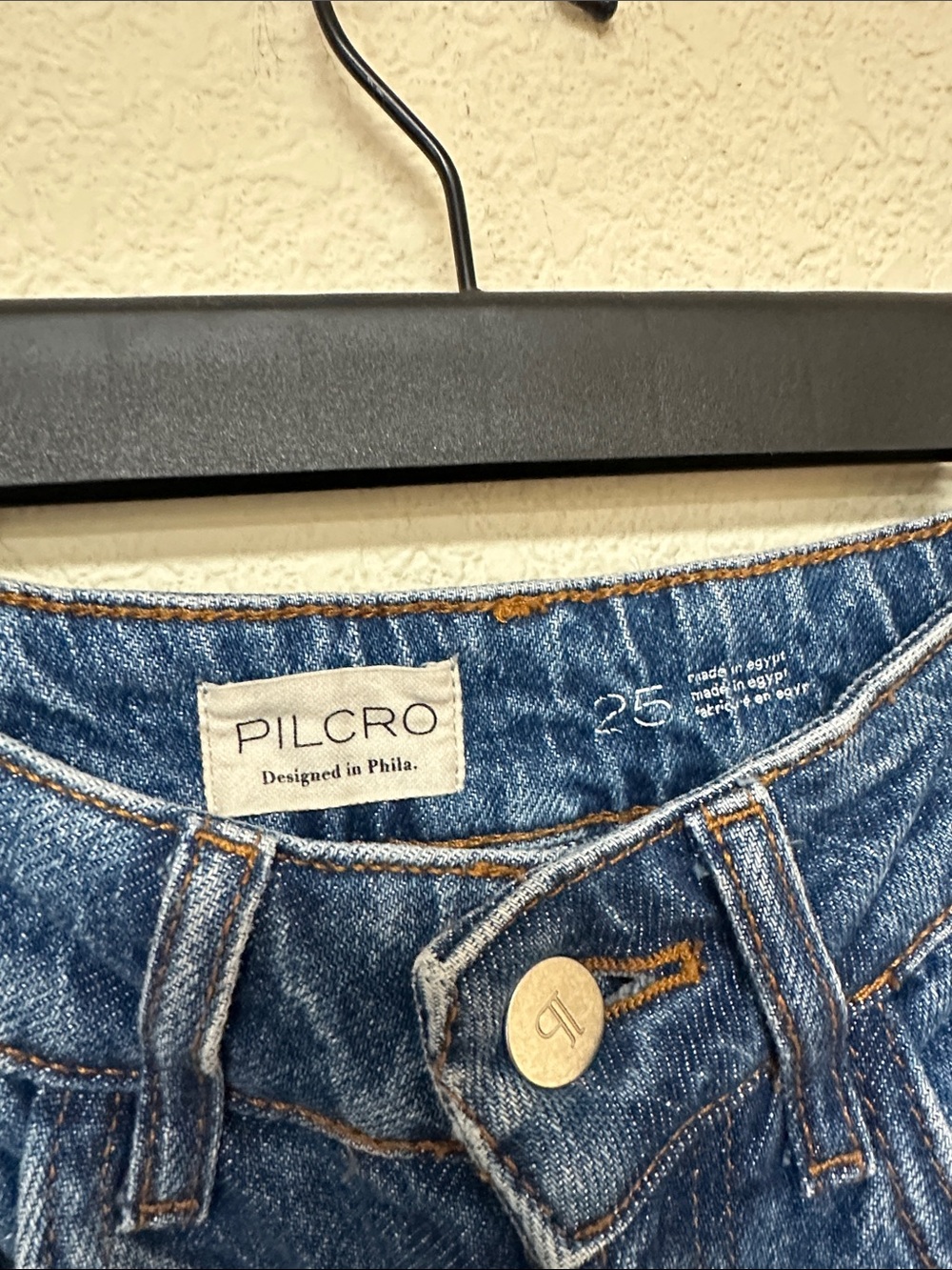 Anthropologie Pilcro High-Rise straight Leg cuff Jeans size 25 - Picture 4 of 4